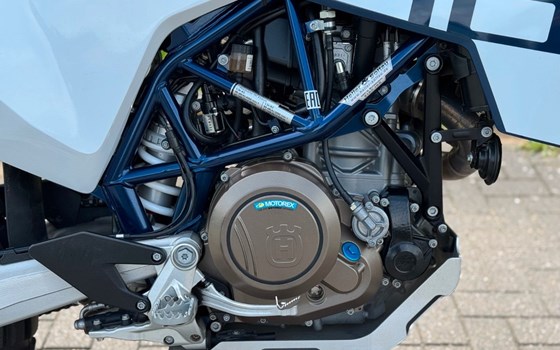 Gebrauchtmotorrad Husqvarna 701 Enduro - Bild 21