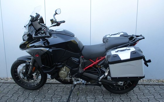 Neufahrzeug Ducati Multistrada V4 S Grand Tour - Bild 4