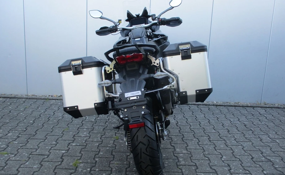 Angebot Ducati Multistrada V4 S Grand Tour Bild 7: Angebot Ducati Multistrada V4 S Grand Tour