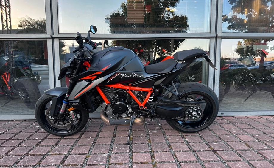 Angebot KTM 1390 Super Duke R EVO Bild 2: Angebot KTM 1390 Super Duke R EVO