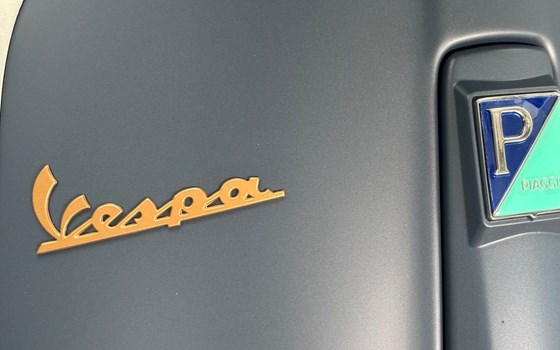 Neufahrzeug Vespa Primavera 125 Officina 8 - Bild 13