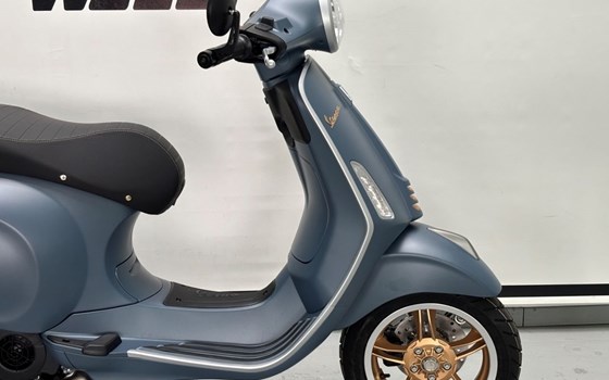 Neufahrzeug Vespa Primavera 125 Officina 8 - Bild 3