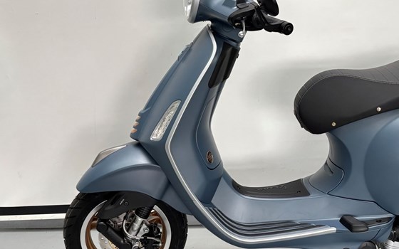 Neufahrzeug Vespa Primavera 125 Officina 8 - Bild 5