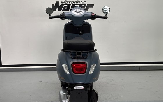 Neufahrzeug Vespa Primavera 125 Officina 8 - Bild 9