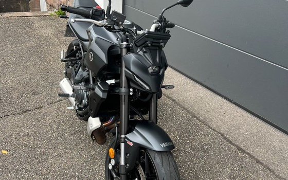 Gebrauchtmotorrad Yamaha MT-07 Y-AMT - Bild 3