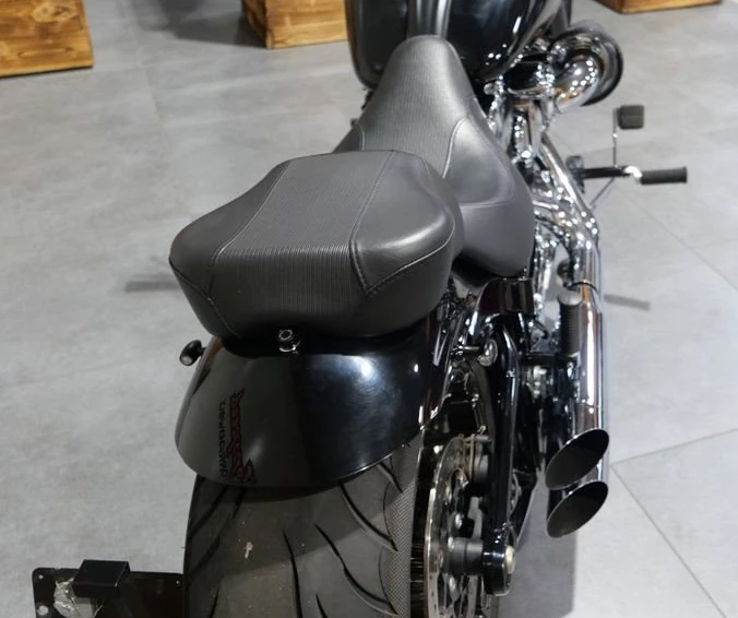 Angebot Harley-Davidson Softail Breakout FXSB Bild 11: Angebot Harley-Davidson Softail Breakout FXSB