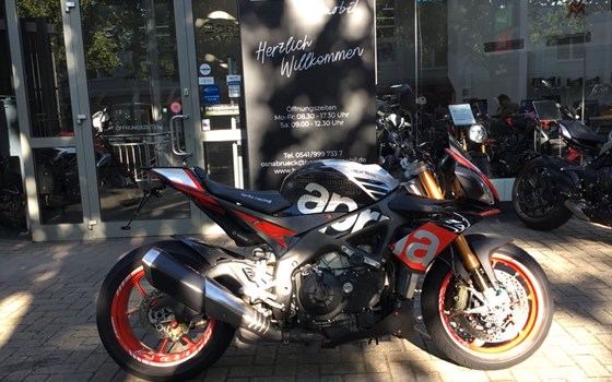 Gebrauchtmotorrad Aprilia Tuono V4 1100 Factory - Bild 1
