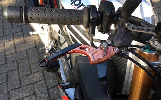 Gebrauchtmotorrad Aprilia Tuono V4 1100 Factory - Bild 18