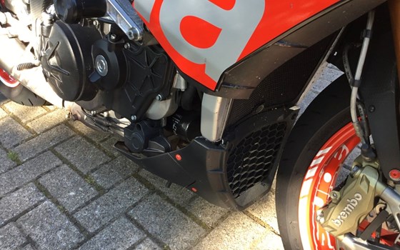 Gebrauchtmotorrad Aprilia Tuono V4 1100 Factory - Bild 19