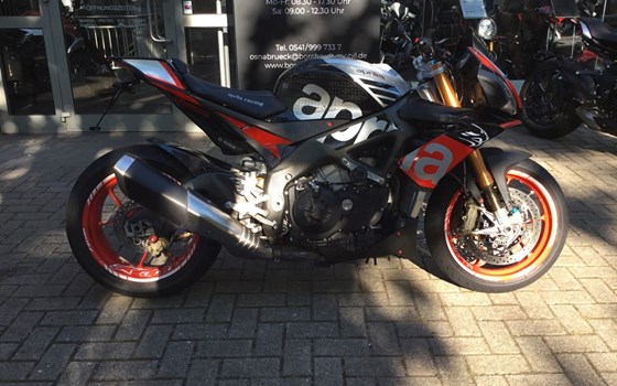 Gebrauchtmotorrad Aprilia Tuono V4 1100 Factory - Bild 2