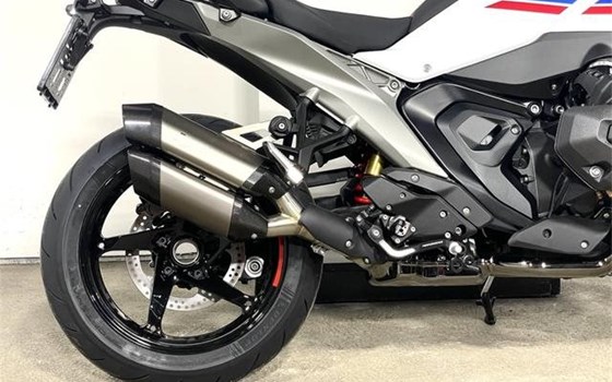 Gebrauchtmotorrad BMW R 1300 RS - Bild 15 Gebrauchtmotorrad BMW R 1300 RS - Bild 15