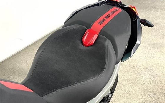 Gebrauchtmotorrad BMW R 1300 RS - Bild 8