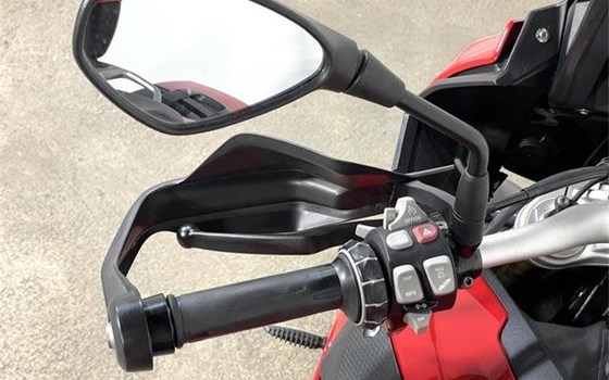 Gebrauchtmotorrad BMW S 1000 XR - Bild 10 Gebrauchtmotorrad BMW S 1000 XR - Bild 10