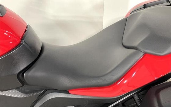 Gebrauchtmotorrad BMW S 1000 XR - Bild 8 Gebrauchtmotorrad BMW S 1000 XR - Bild 8