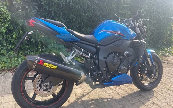 Gebrauchtmotorrad Yamaha FZ1 - Bild 4 Gebrauchtmotorrad Yamaha FZ1 - Bild 4