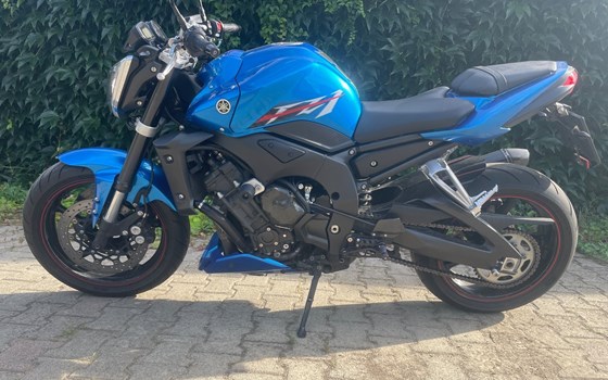 Gebrauchtmotorrad Yamaha FZ1 - Bild 6 Gebrauchtmotorrad Yamaha FZ1 - Bild 6