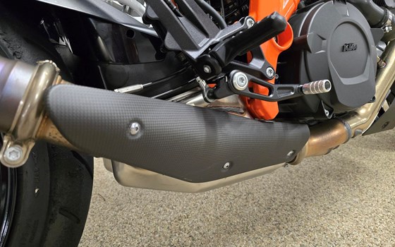 Gebrauchtmotorrad KTM 1290 Super Duke GT - Bild 11