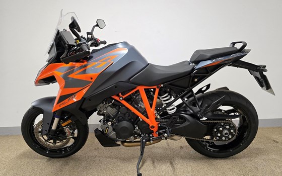 Gebrauchtmotorrad KTM 1290 Super Duke GT - Bild 2