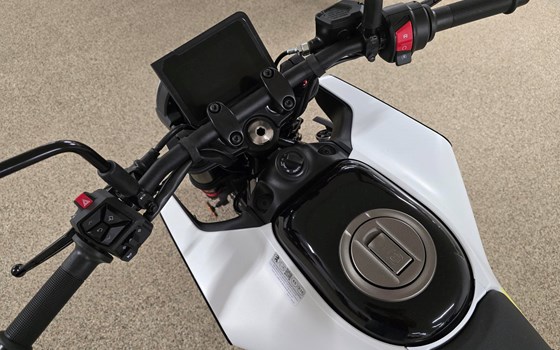 Gebrauchtmotorrad Husqvarna Vitpilen 401 - Bild 3