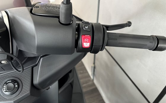 Gebrauchtmotorrad BMW C 400 GT - Bild 9