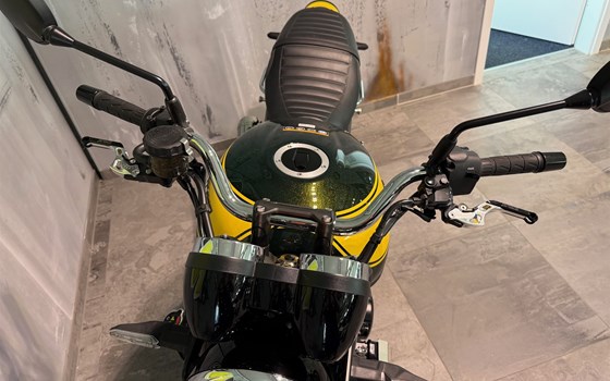 Gebrauchtmotorrad Kawasaki Z900 RS - Bild 4