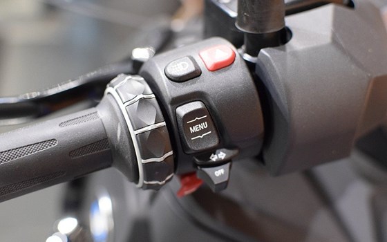 Gebrauchtmotorrad BMW C 400 X - Bild 5