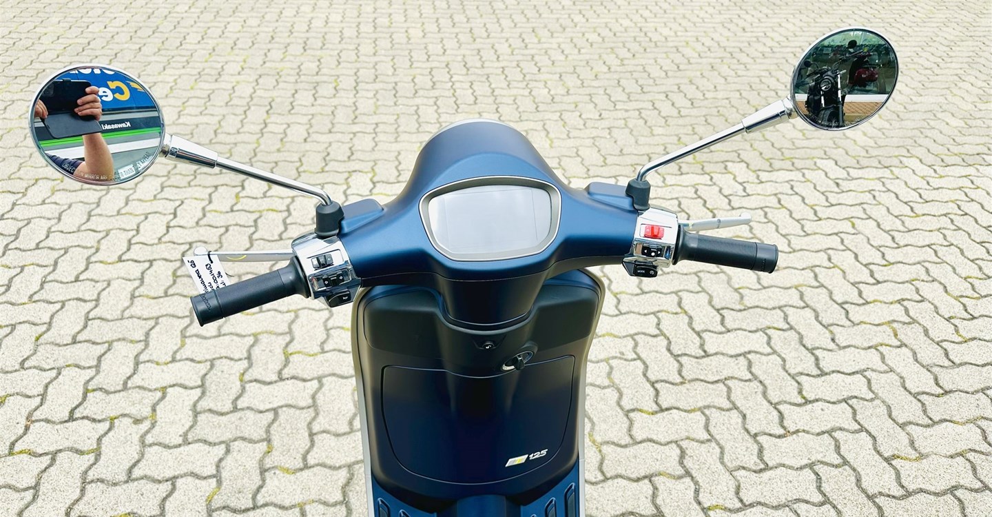 Angebot Vespa Primavera Tech 125