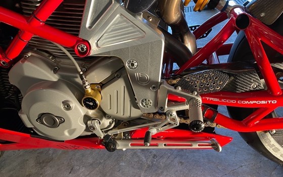 Gebrauchtmotorrad Bimota DB 5 Mille - Bild 14 Gebrauchtmotorrad Bimota DB 5 Mille - Bild 14