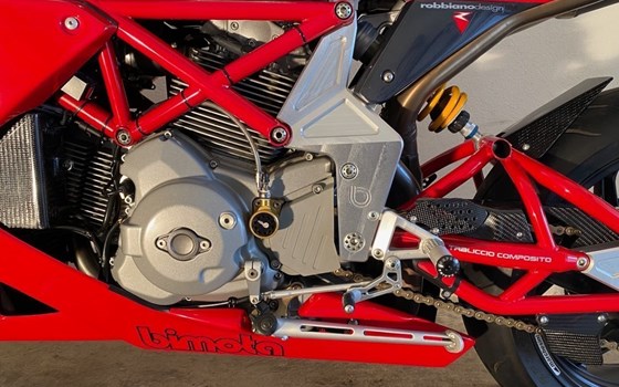 Gebrauchtmotorrad Bimota DB 5 Mille - Bild 19 Gebrauchtmotorrad Bimota DB 5 Mille - Bild 19