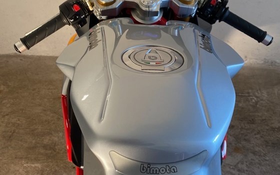 Gebrauchtmotorrad Bimota DB 5 Mille - Bild 20 Gebrauchtmotorrad Bimota DB 5 Mille - Bild 20