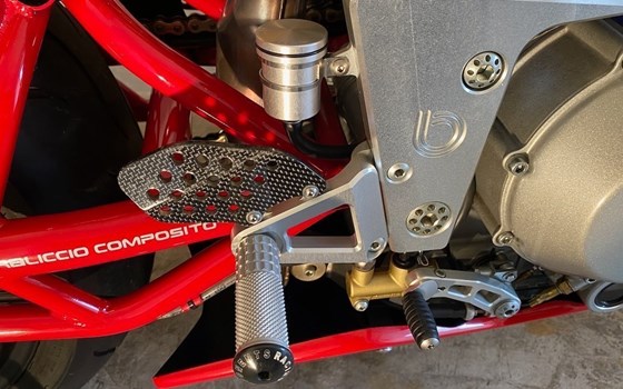 Gebrauchtmotorrad Bimota DB 5 Mille - Bild 6 Gebrauchtmotorrad Bimota DB 5 Mille - Bild 6