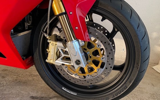 Gebrauchtmotorrad Bimota DB 5 Mille - Bild 8 Gebrauchtmotorrad Bimota DB 5 Mille - Bild 8