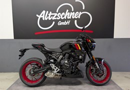 Neumotorrad Suzuki GSX-8TT