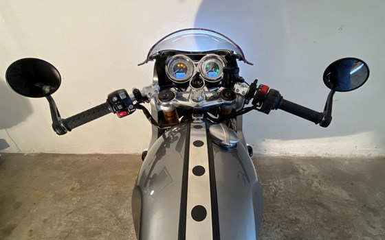 Gebrauchtmotorrad Triumph Thruxton 1200R - Bild 6