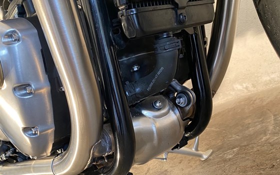 Gebrauchtmotorrad Triumph Thruxton 1200R - Bild 8 Gebrauchtmotorrad Triumph Thruxton 1200R - Bild 8