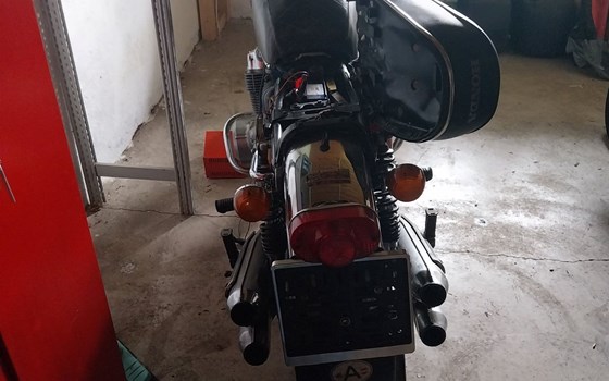 Gebrauchtmotorrad Honda CB 750 - Bild 2