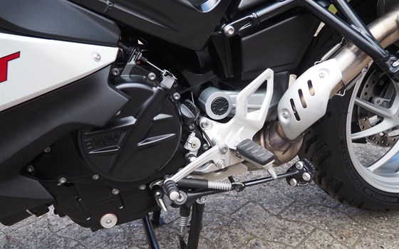 Gebrauchtmotorrad BMW F 800 GT - Bild 16