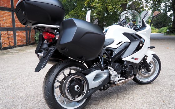 Gebrauchtmotorrad BMW F 800 GT - Bild 3