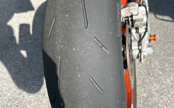 Gebrauchtmotorrad KTM 690 SMC R - Bild 5 Gebrauchtmotorrad KTM 690 SMC R - Bild 5
