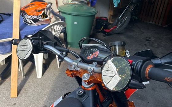 Gebrauchtmotorrad KTM 690 SMC R - Bild 7 Gebrauchtmotorrad KTM 690 SMC R - Bild 7