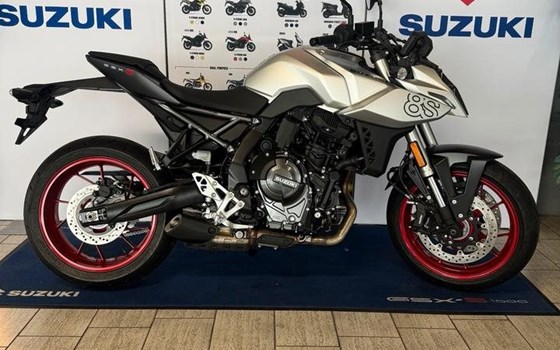 Neufahrzeug Suzuki GSX-8S - Bild 1