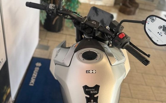 Neufahrzeug Suzuki GSX-8S - Bild 4