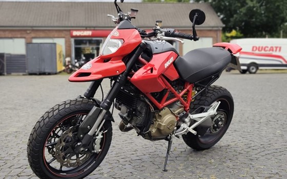 Gebrauchtmotorrad Ducati Hypermotard 1100 - Bild 2