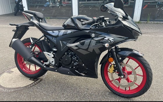 Gebrauchtmotorrad Suzuki GSX-R125 - Bild 3