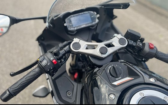 Gebrauchtmotorrad Suzuki GSX-R125 - Bild 4