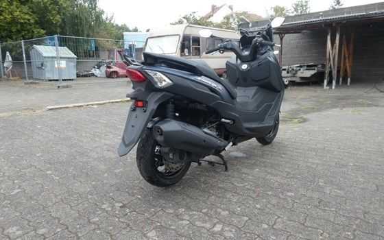 Gebrauchtmotorrad Sym Joymax Z+ 300i - Bild 7