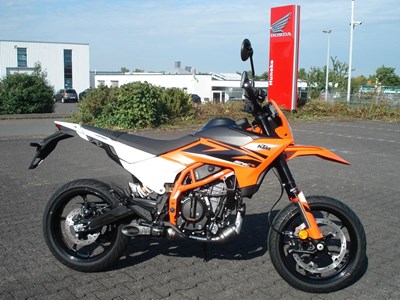 125 SMC R