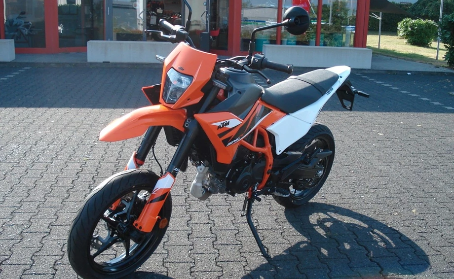 Angebot KTM 125 SMC R Bild 4: Angebot KTM 125 SMC R