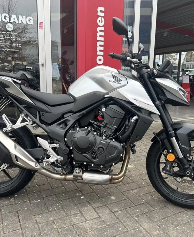 Honda CB750 Hornet<br />2025