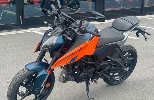 Gebrauchtmotorrad KTM 125 Duke